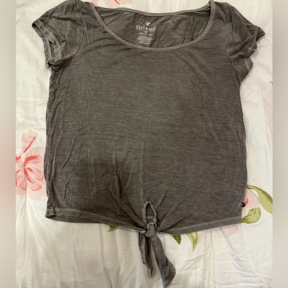 American Eagle Outfitters Gray Crop Tie Front T-Shirt